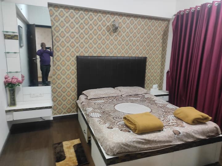 Luxury Ac 2bhk Lodha Pune