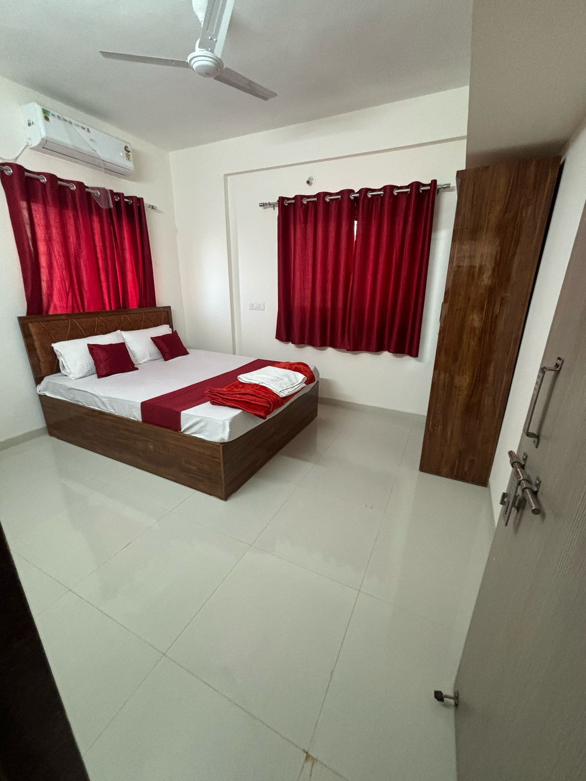 Stylish 1 BHK Kharadi Pune